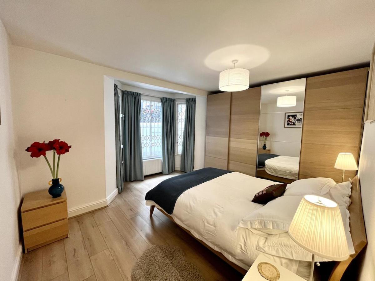 Cosy 1 Bdr In Notting Hill With Patio Londres