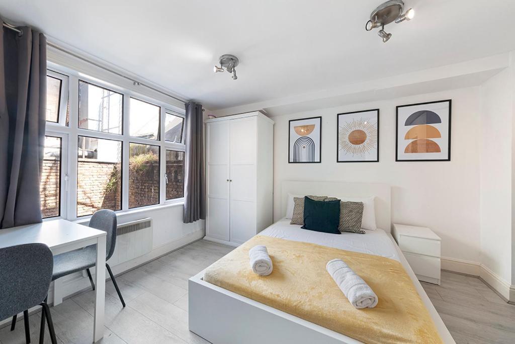 Cosy Farringdon