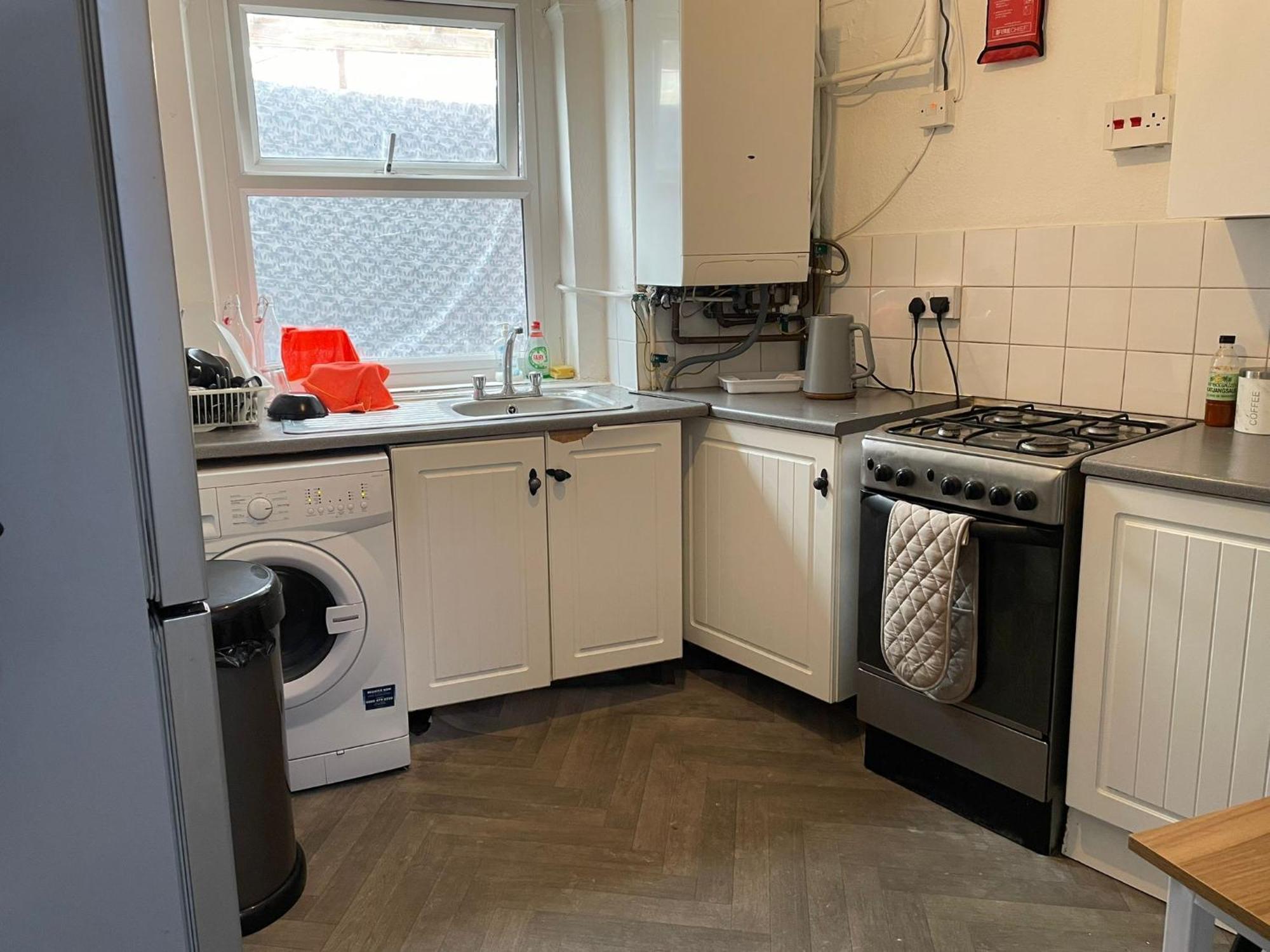 Rahal Hackney Homestay London