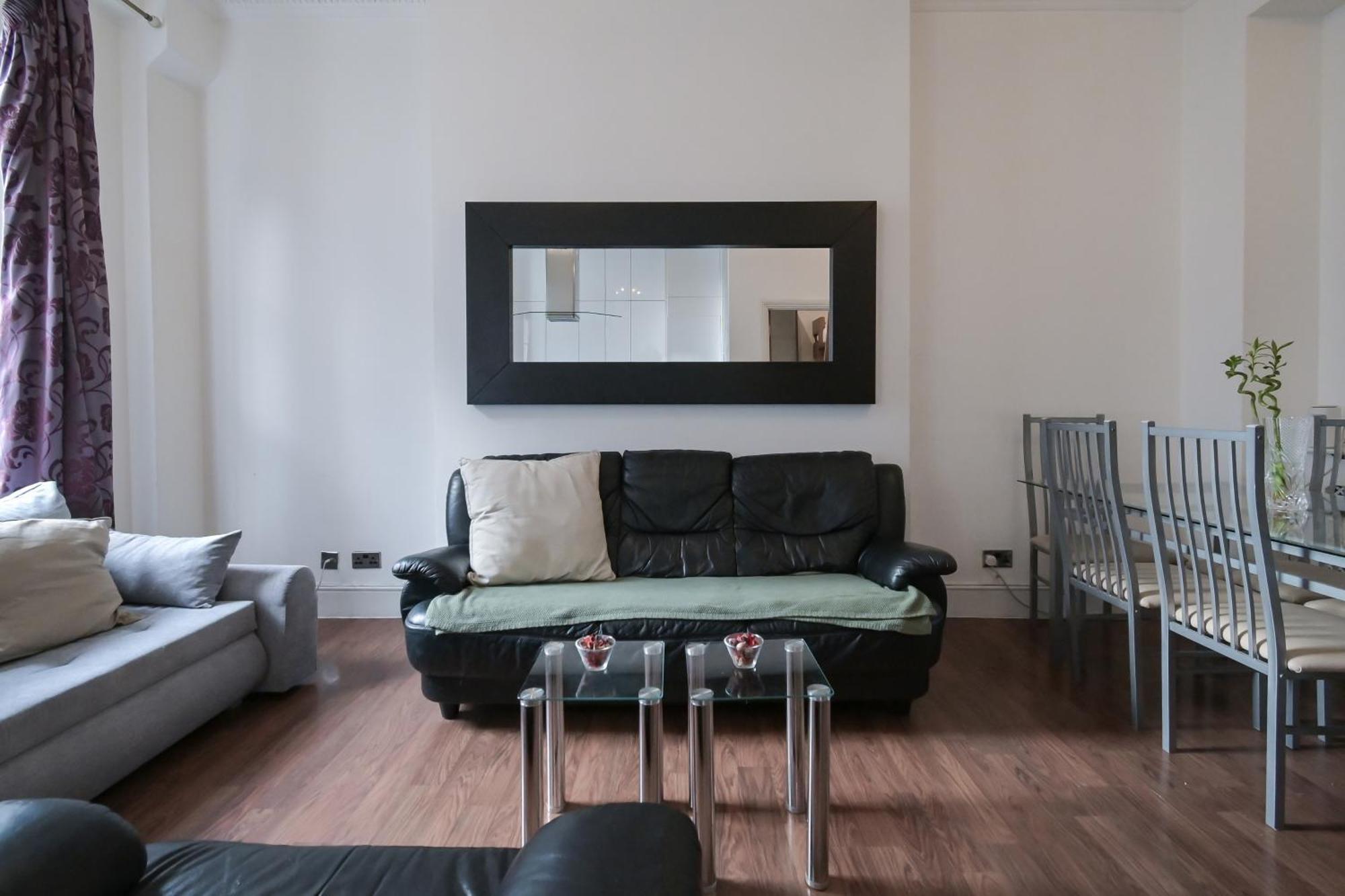 Queensway Hyde Park Flat By Dc Pensión