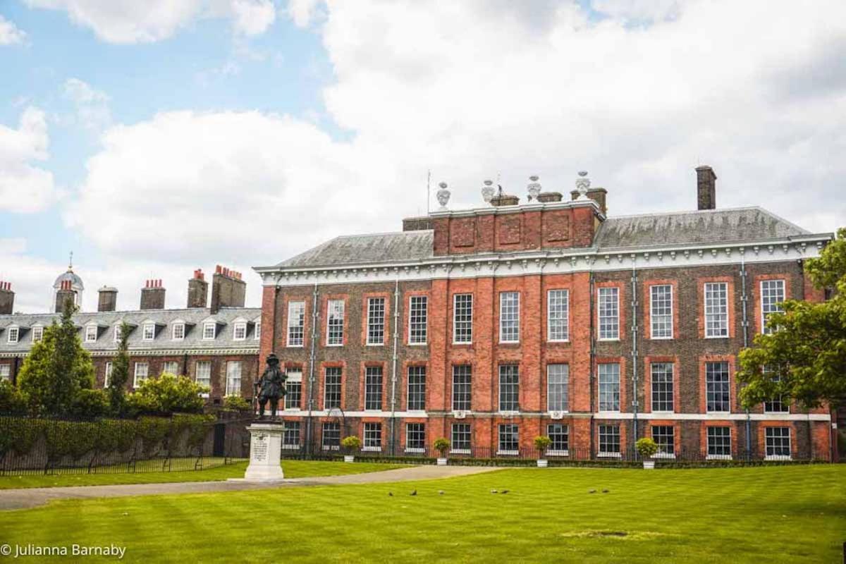 Cosy High-ceiling Victorian Flat With Balcony - 2mins To Hyde Park, Kensington Palace, Nottinghill, High Street Kensington,2br 2baths Apartment London