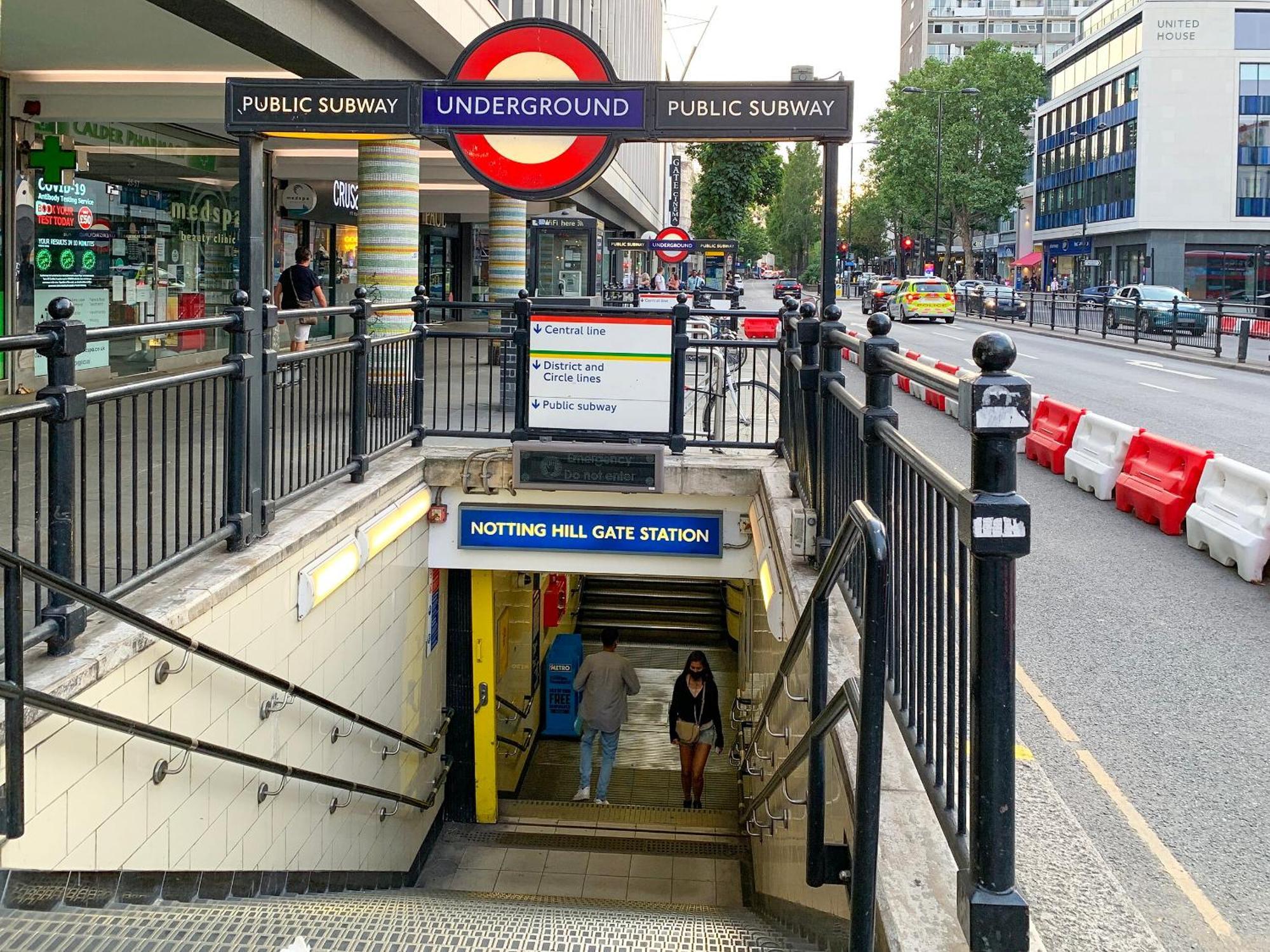 Apartment Cosy High-ceiling Victorian Flat With Balcony - 2mins To Hyde Park, Kensington Palace, Nottinghill, High Street Kensington,2br 2baths London