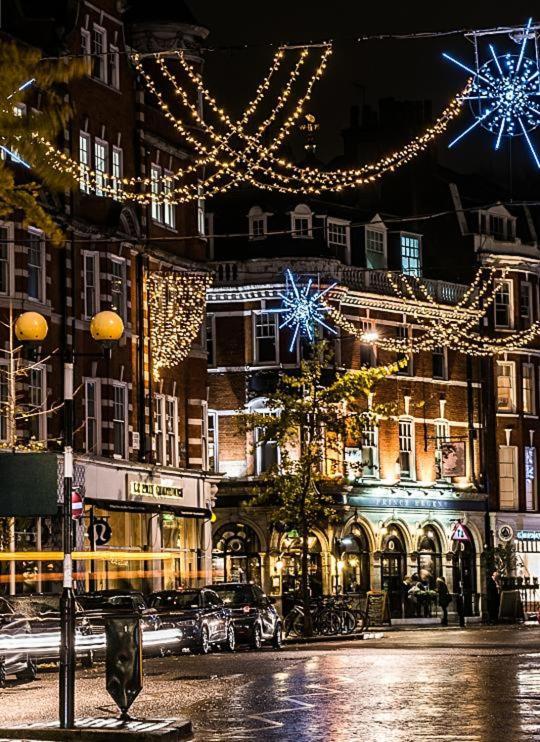 Cosy High-ceiling Victorian Flat With Balcony - 2mins To Hyde Park, Kensington Palace, Nottinghill, High Street Kensington,2br 2baths London