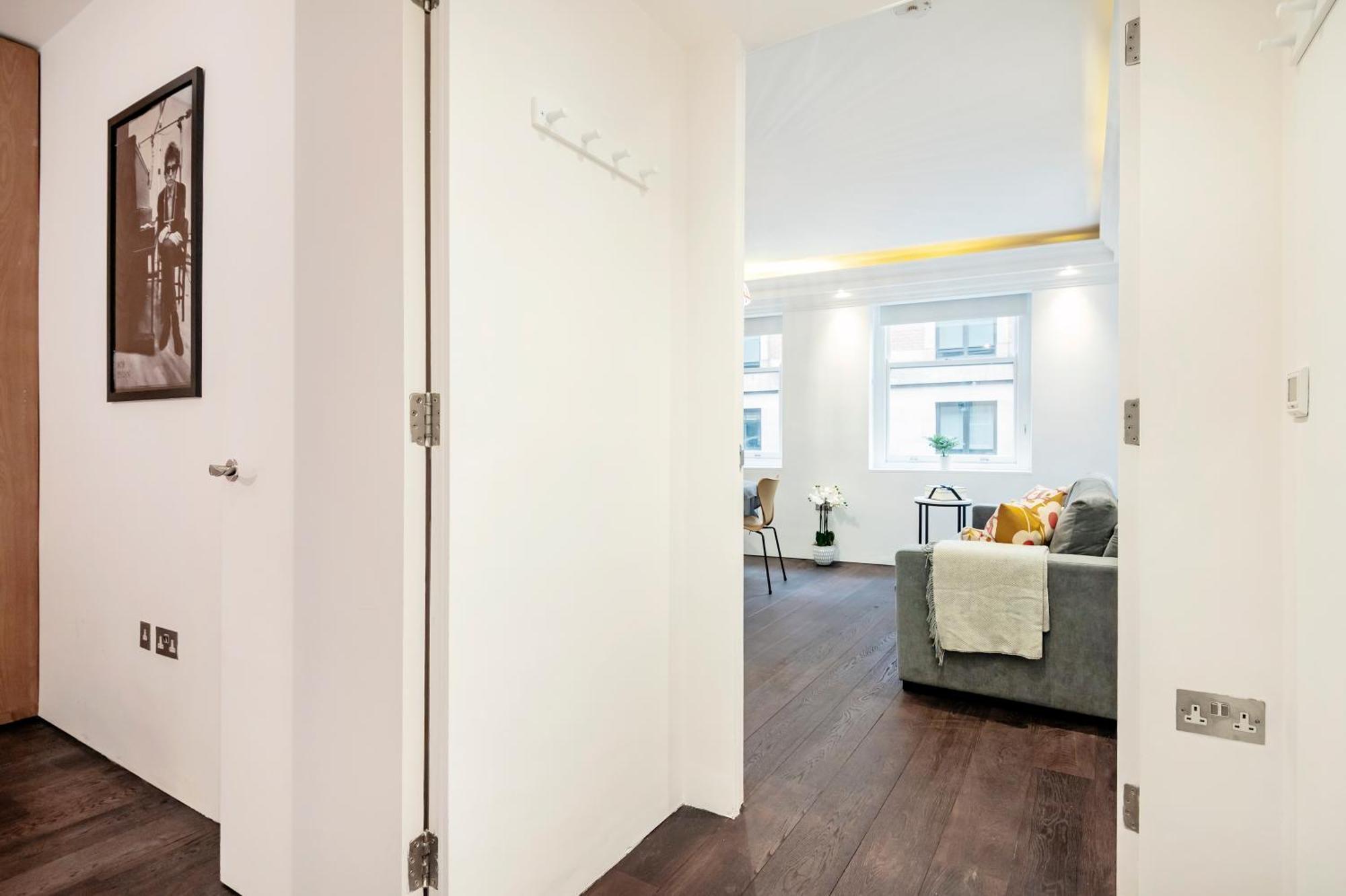 Welcome Covent Garden Apartment