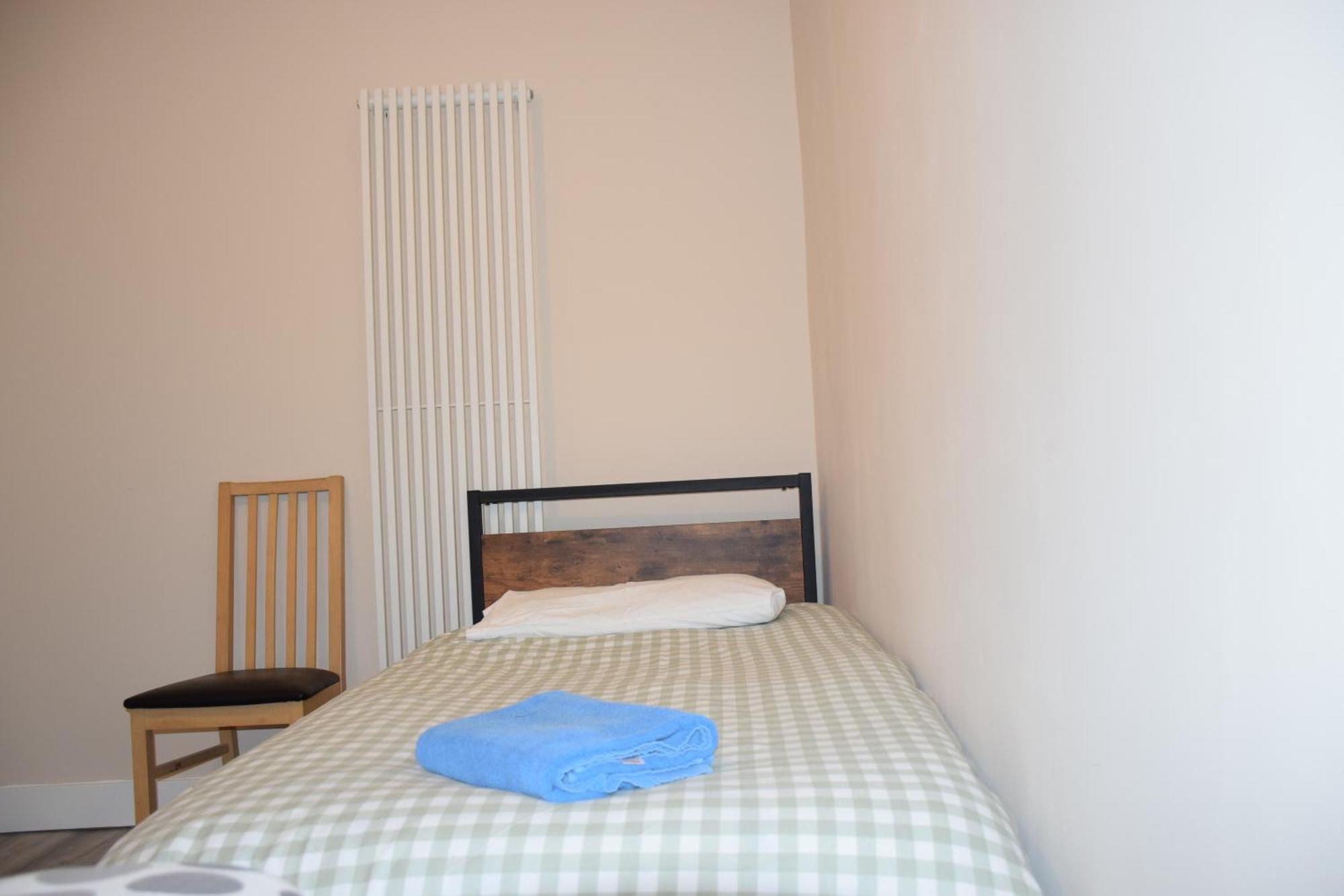 Chandos - 4 Bedroom House - 20 Mins To Centre Londres