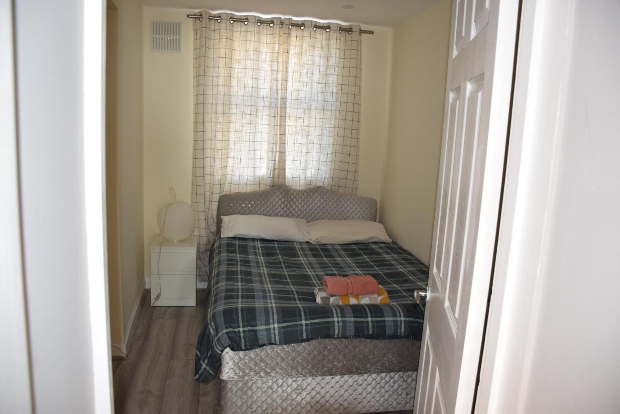 Hébergement de vacances Chandos - 4 Bedroom House - 20 Mins To Centre Londres