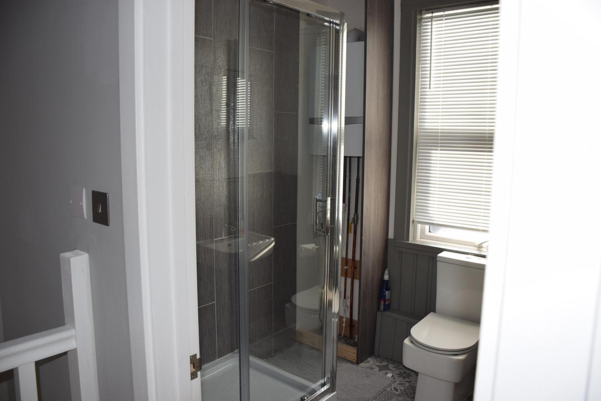 Hébergement de vacances Chandos - 4 Bedroom House - 20 Mins To Centre Londres