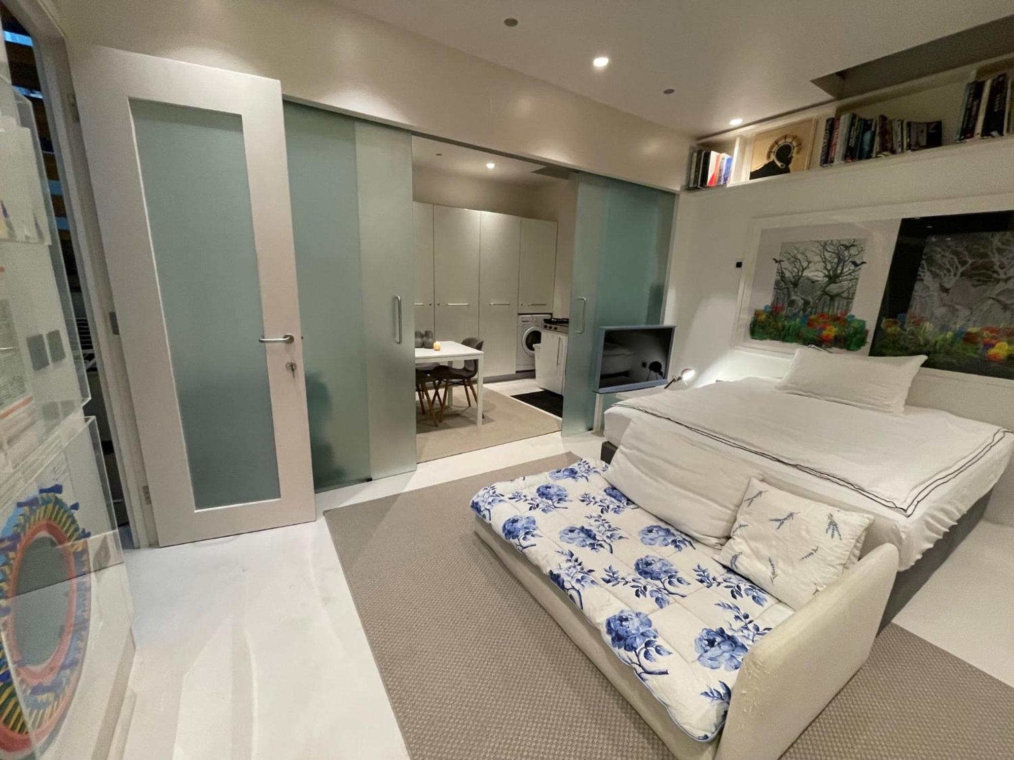 Apartamento Modern Self-contained Ground And Basement *