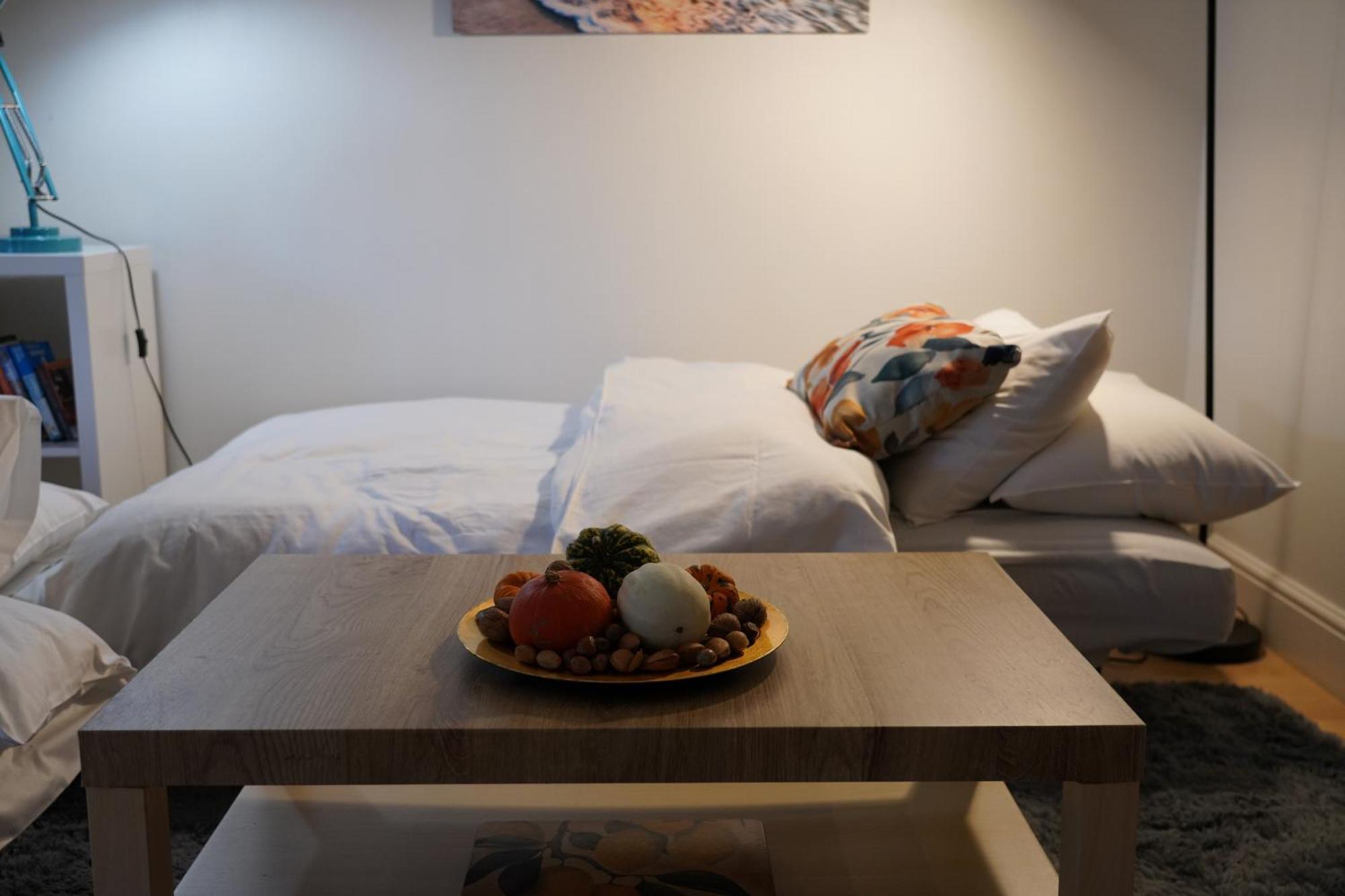 The Cosy Bay Near Tower Bridge Londres