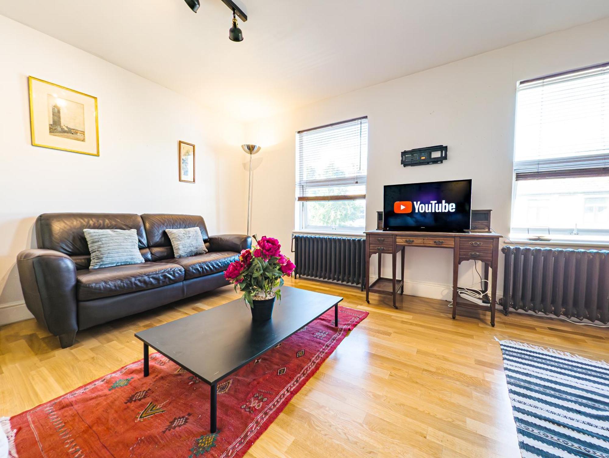 Spacious 2 Bedroom In Hackney Apartamento