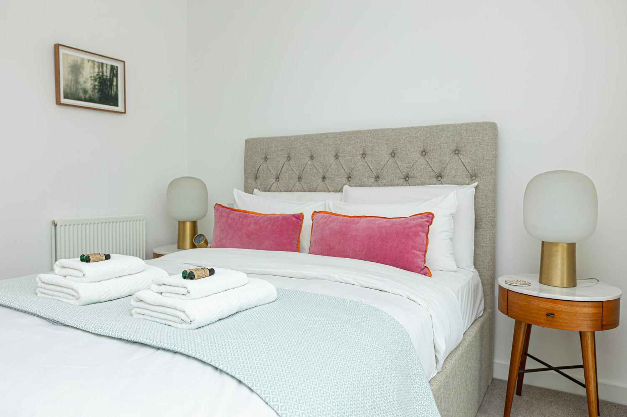 Stunning 1br Flat In Hackney, 2 Min Fields