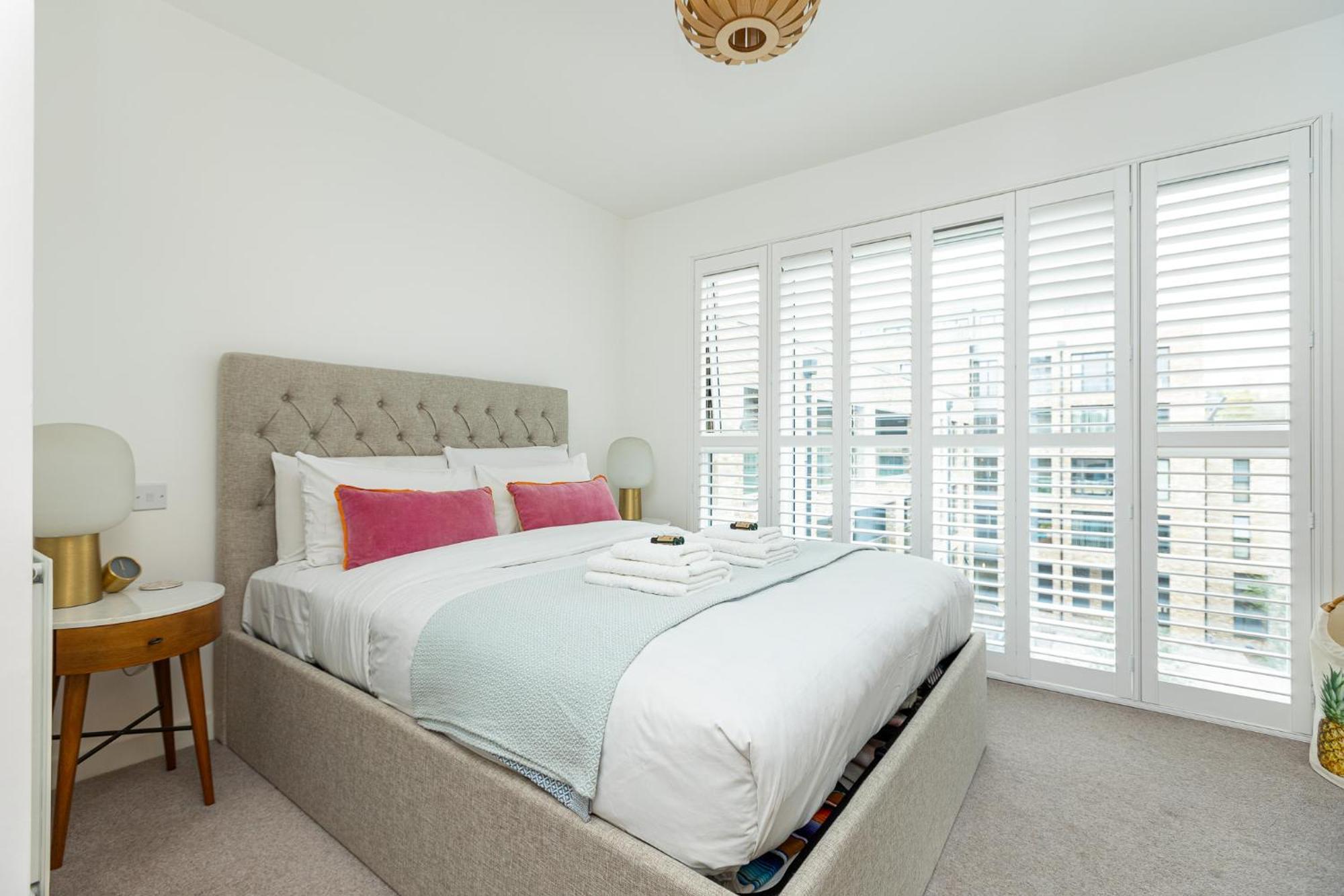 Stunning 1br Flat In Hackney, 2 Min Fields * Londen
