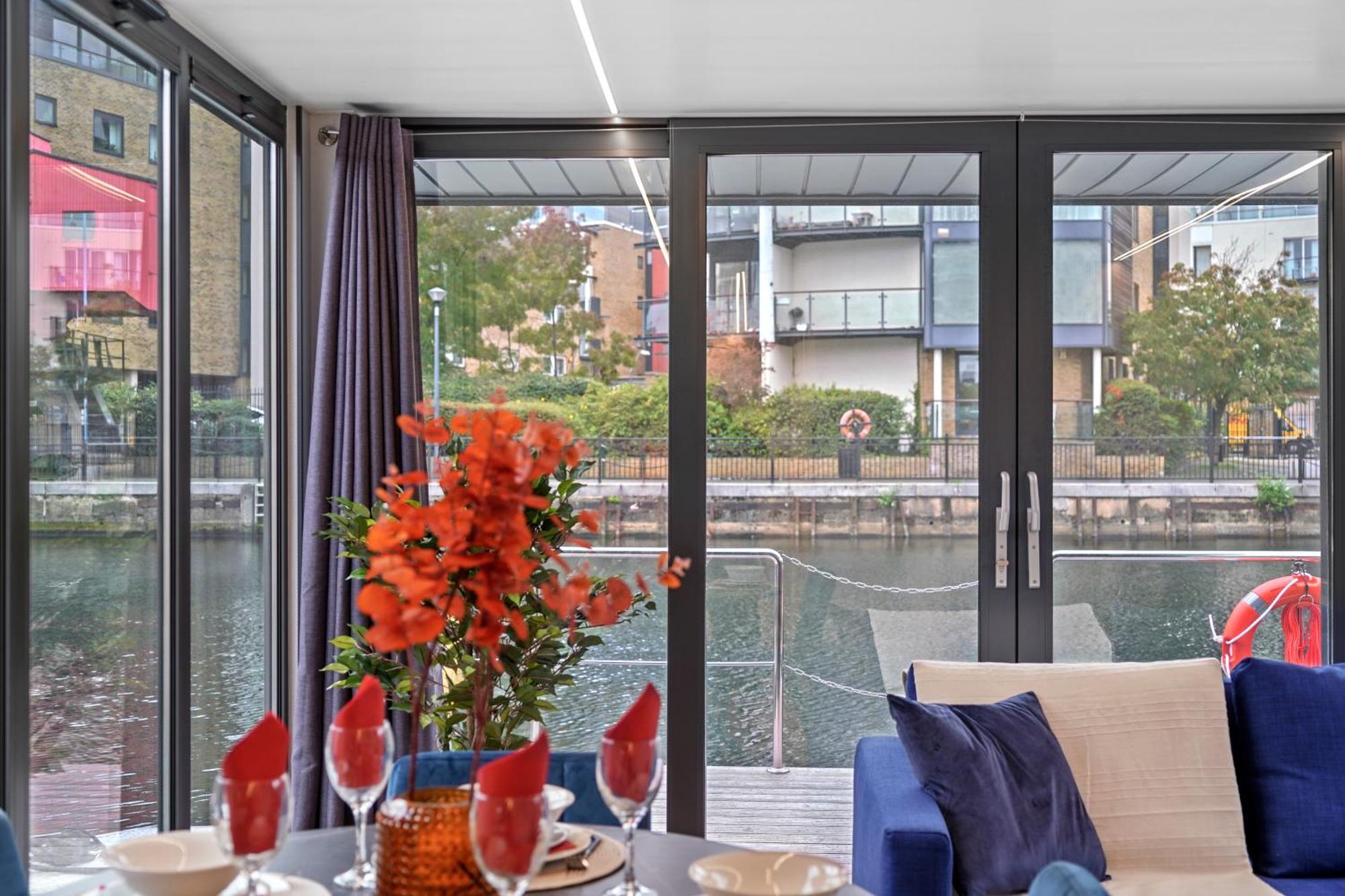Unique Water In - Sleeps 6 Bateau-hôtel Londres