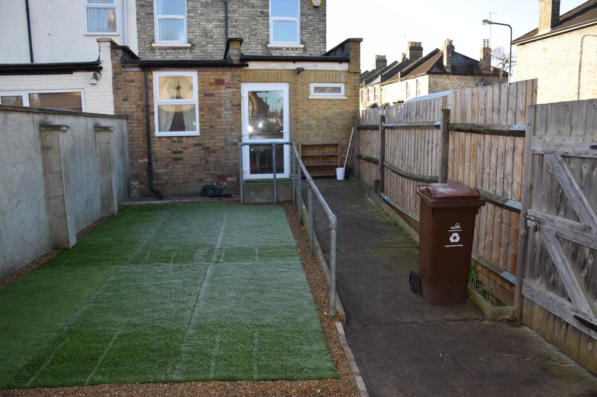 Chandos - 4 Bedroom House - 20 Mins To Centre * Londres