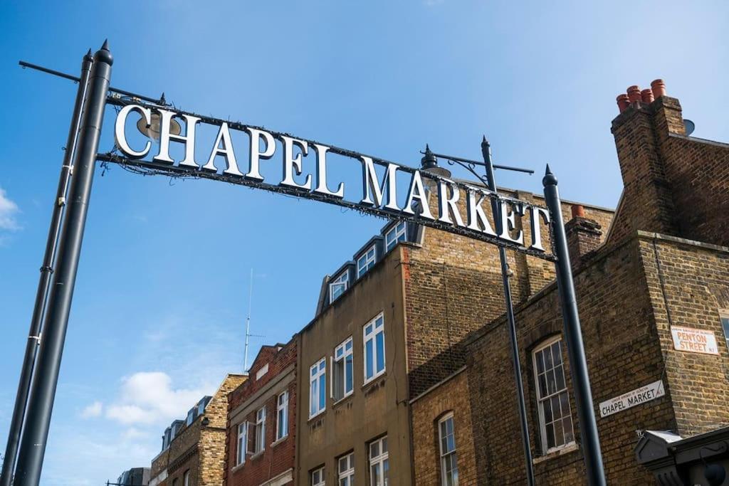 Spacious On Chapel Market Londen