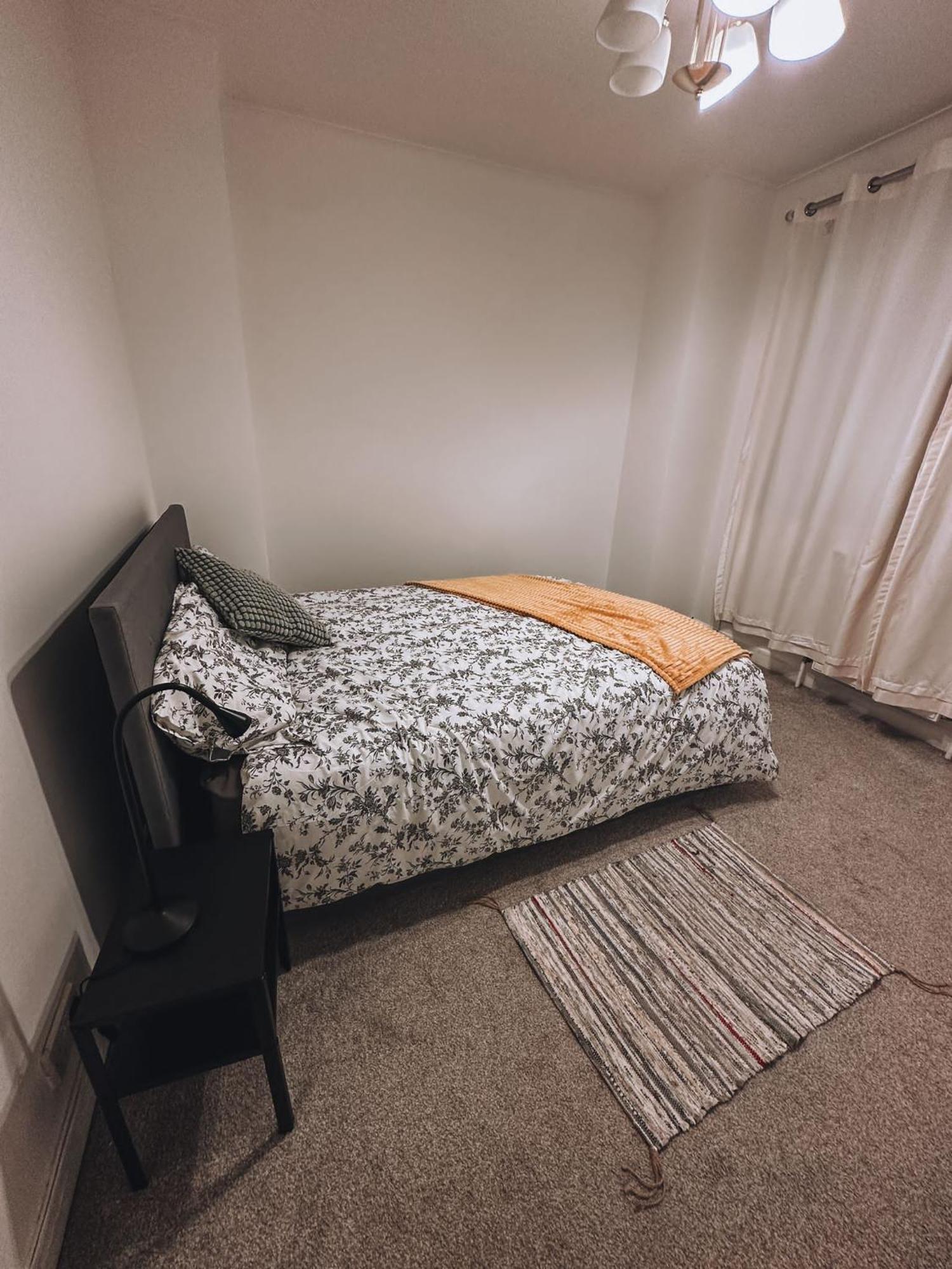 Cosy 2 Bedroom In Swiss Cottage. Apartment