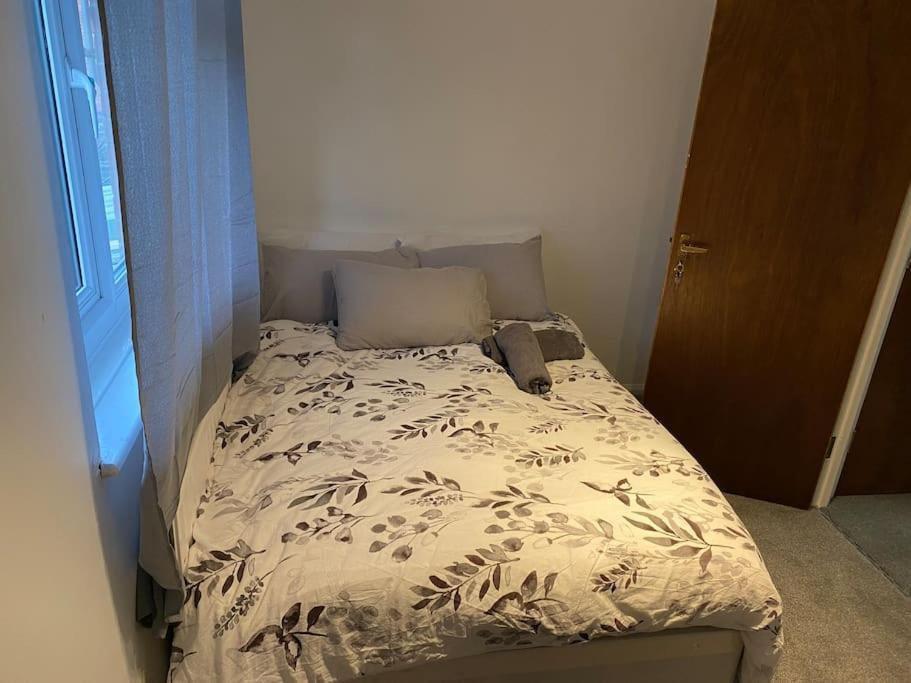 Entire 1 Bedroom House * Londres