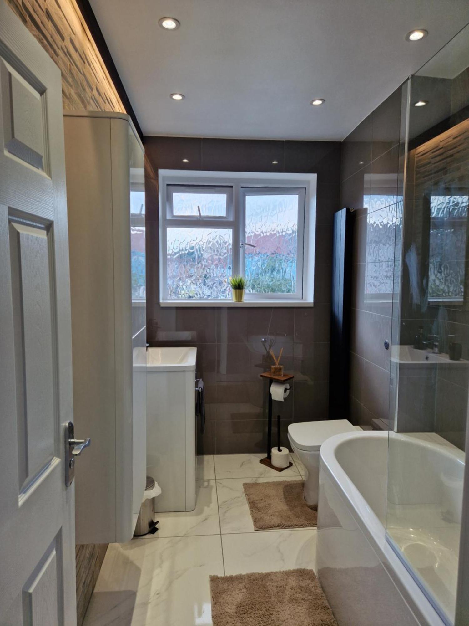 Stylish 2 Bed Home- Short Walk To Tottenham Stadium/stations Casa de Férias Londres