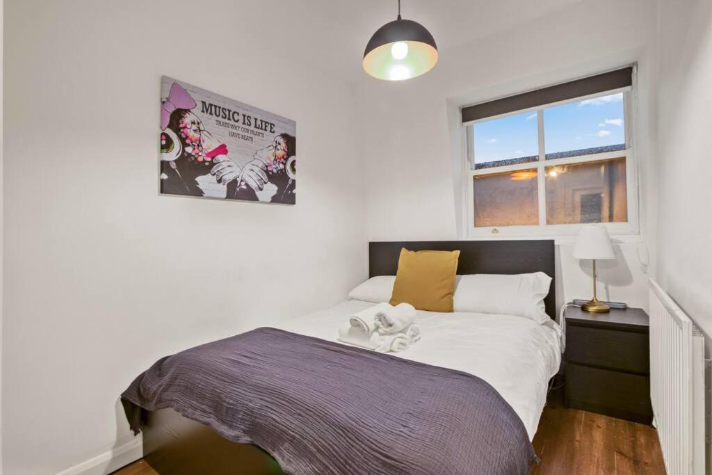 Apartment In Shoreditch/ Old St