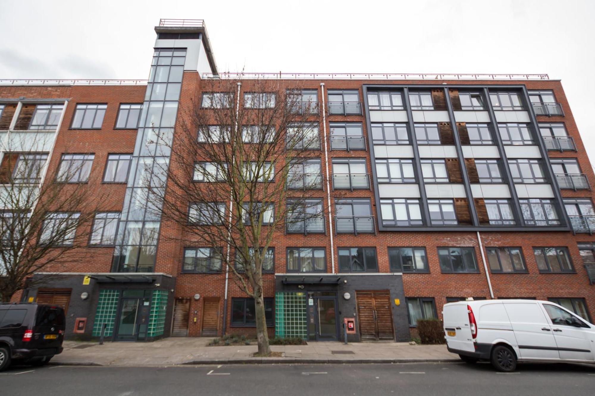 Splendid 2 Bdr With Panoramic View, Acton * Londres
