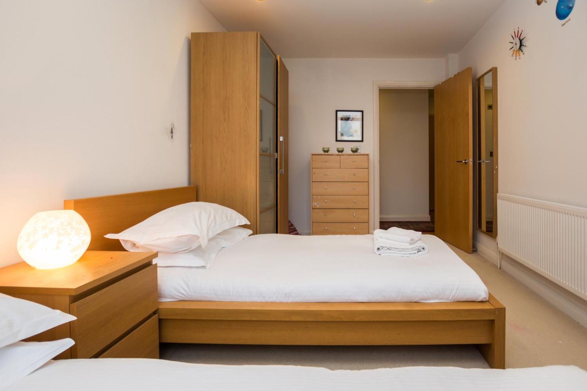 Splendid 2 Bdr With Panoramic View, Acton Appartement *