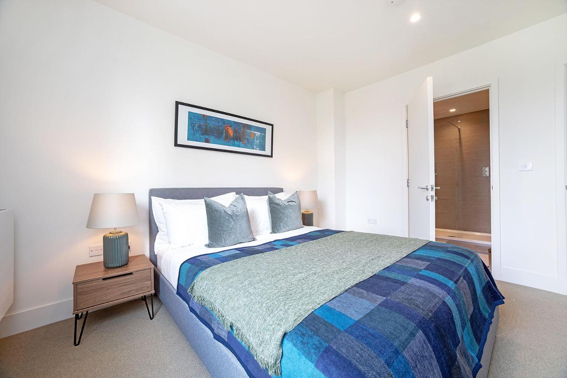 Modern, Stylish, Canalside Penthouse Next To Wembley Stadium! Londres