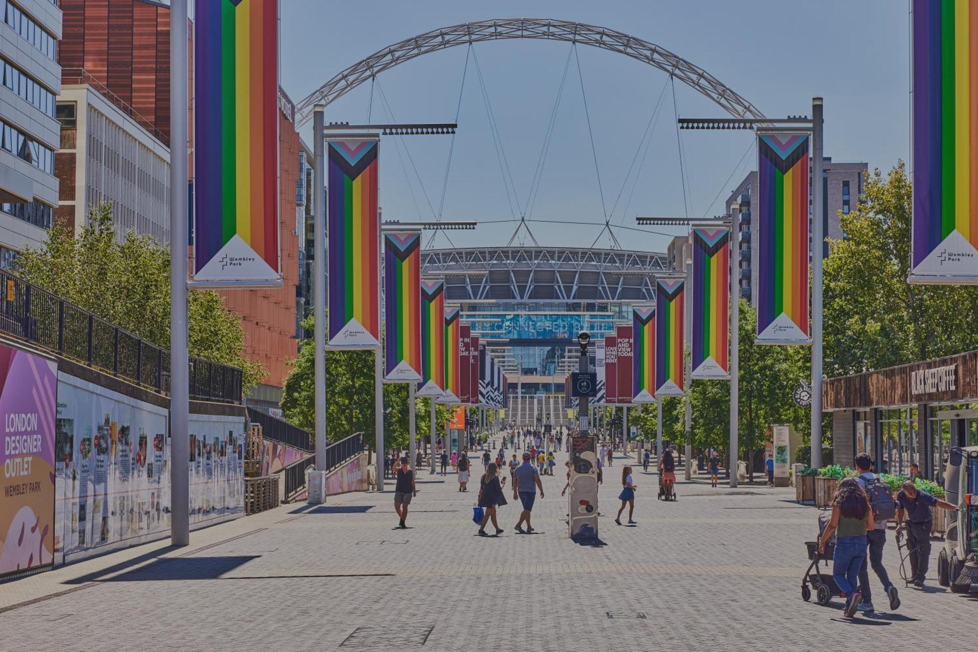 Modern, Stylish, Canalside Penthouse Next To Wembley Stadium! Appartement *