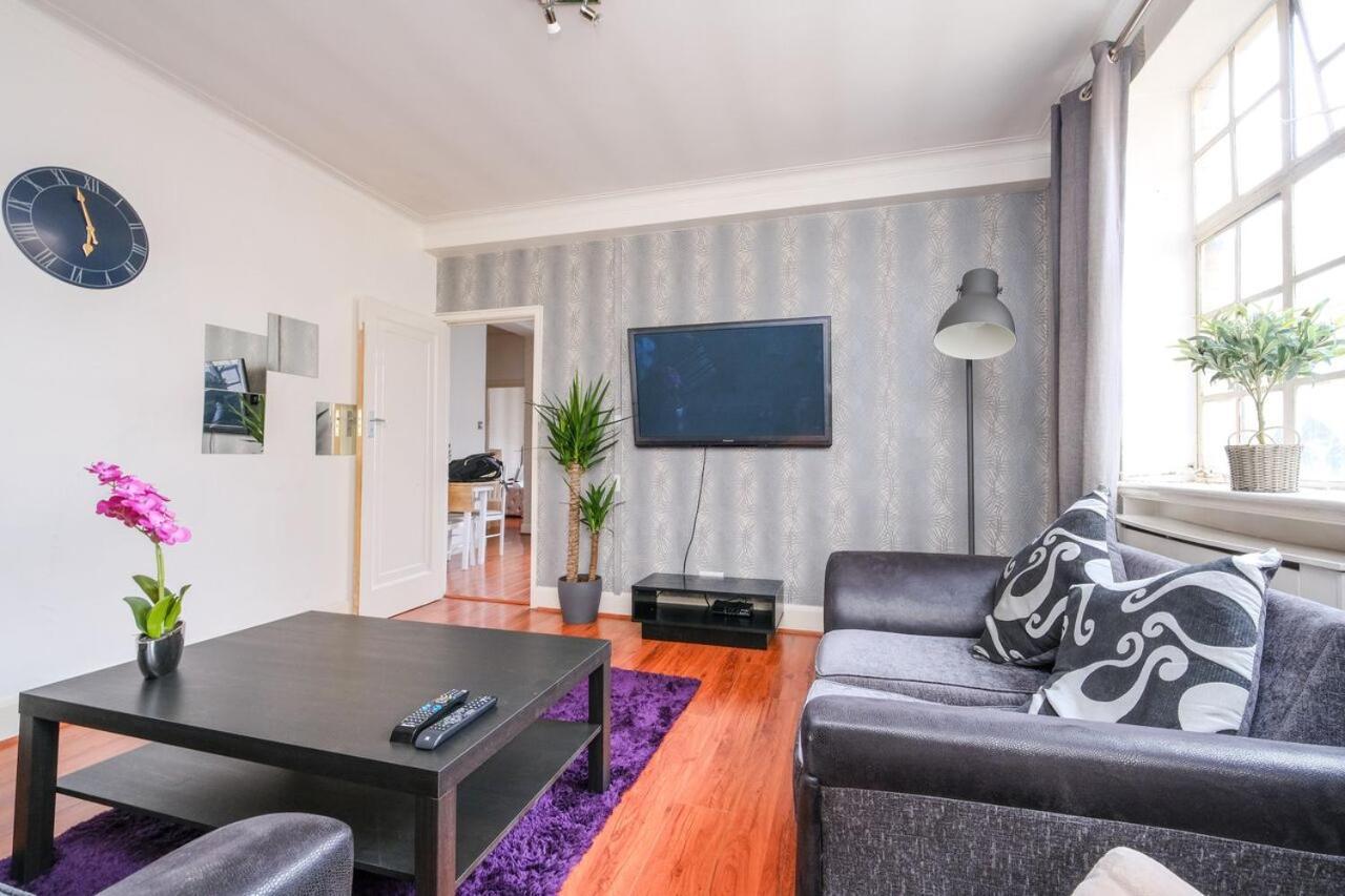 Classic Marble Arch Appartement *