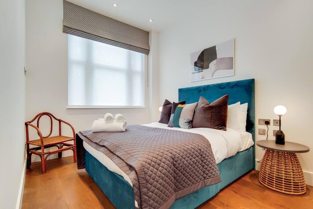 8 Borough - Modern & Elegant 2-bed, 2-bath * Londres