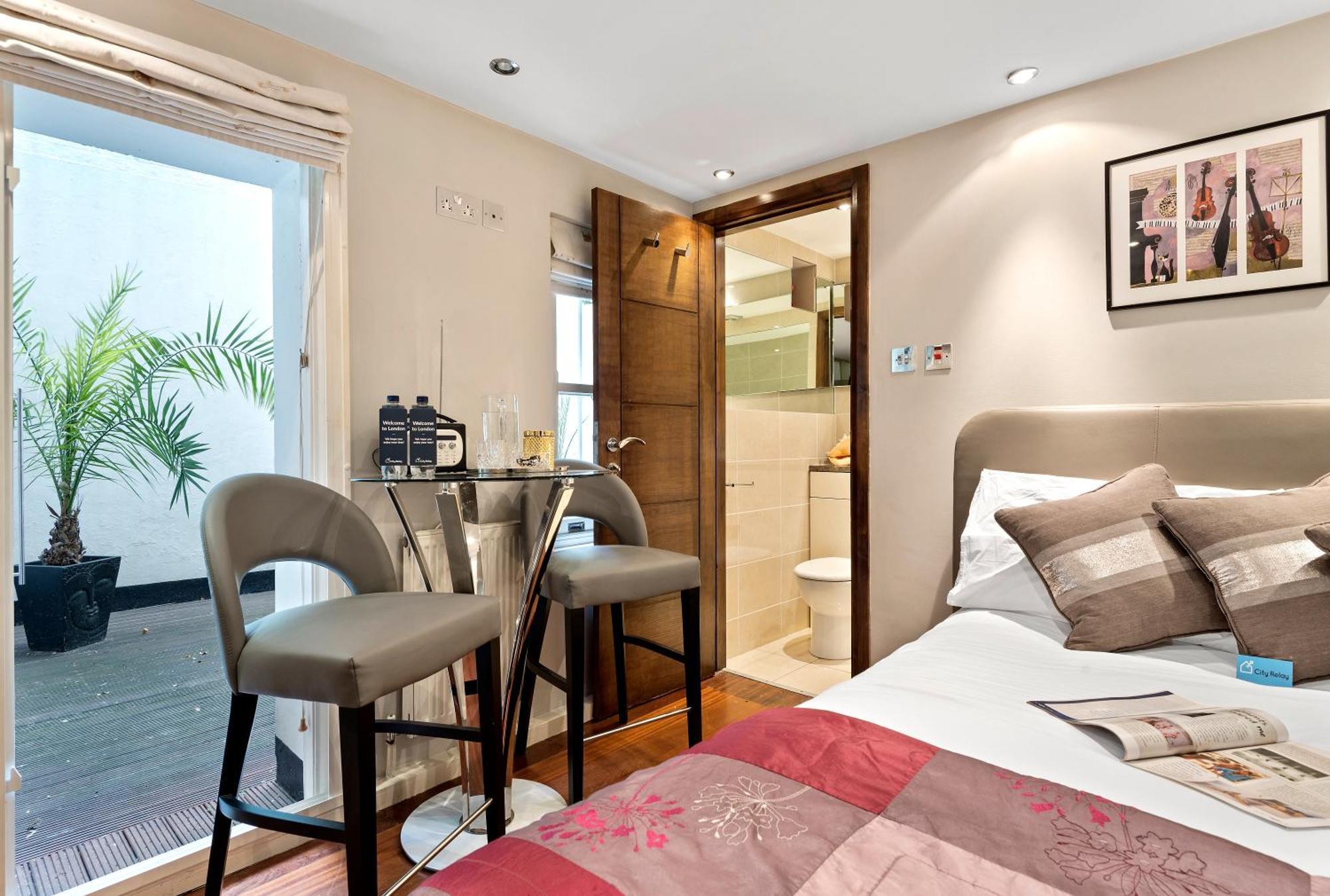 Bright Earl's Court Apartment- Sva * Londen