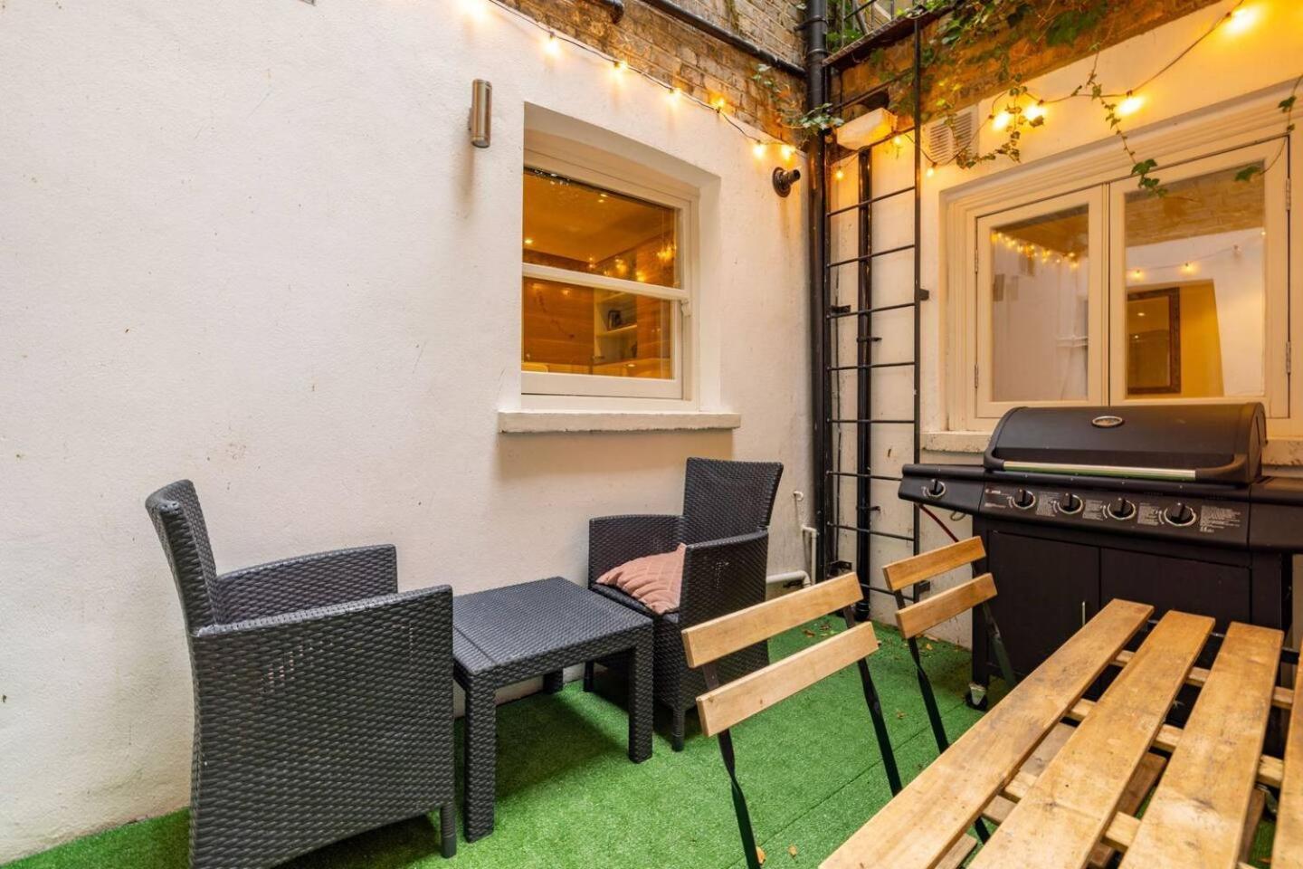 Niru Experience Hidden Gem In Chelsea 2bd 2ba Apartment London