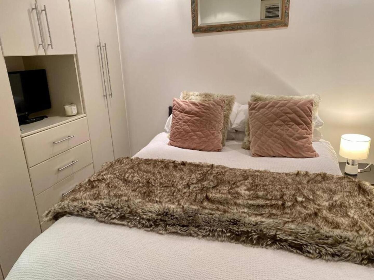 Apartment Niru Experience Hidden Gem In Chelsea 2bd 2ba *