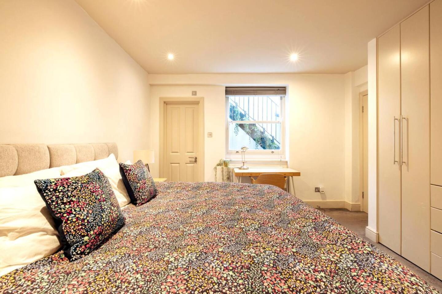 Niru Experience Hidden Gem In Chelsea 2bd 2ba