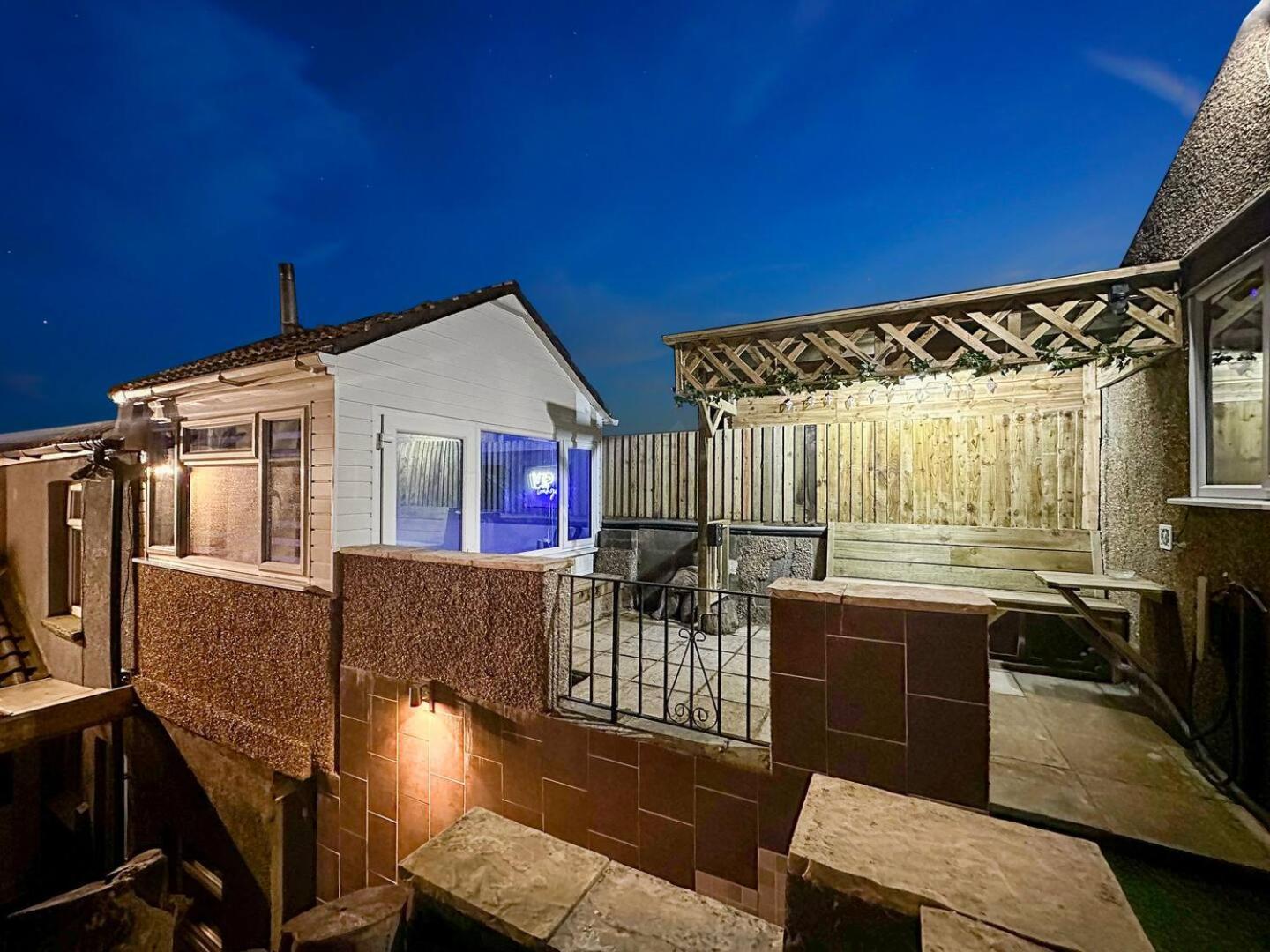Appartement Special Spa-partment Whot Tub,sauna,lounge-maerdy