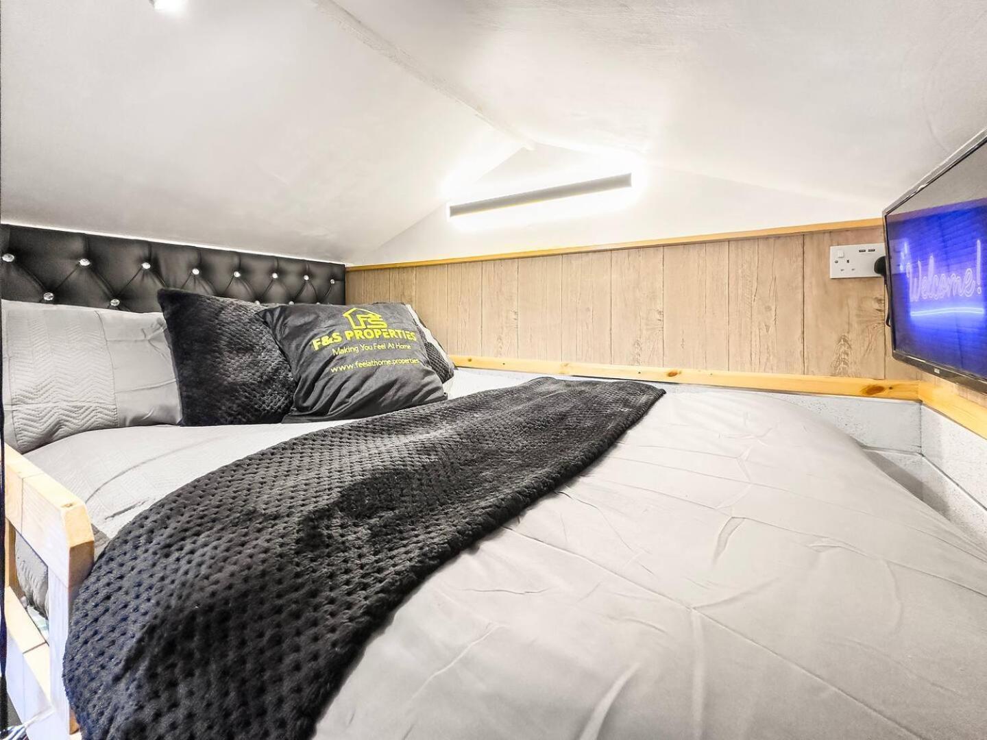 Special Spa-partment Whot Tub,sauna,lounge-maerdy * Londres