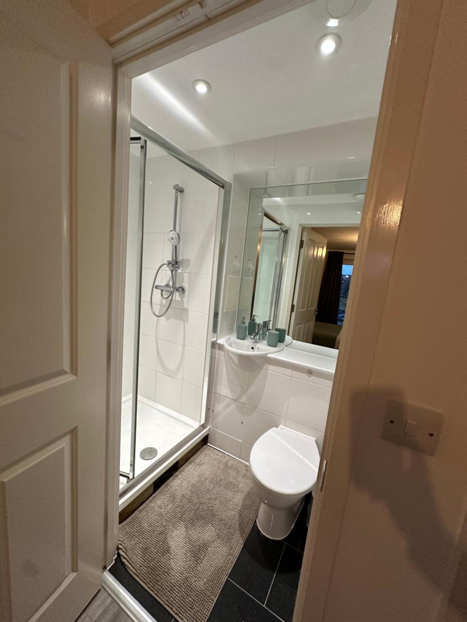 Lovely 2-bed In Appartement