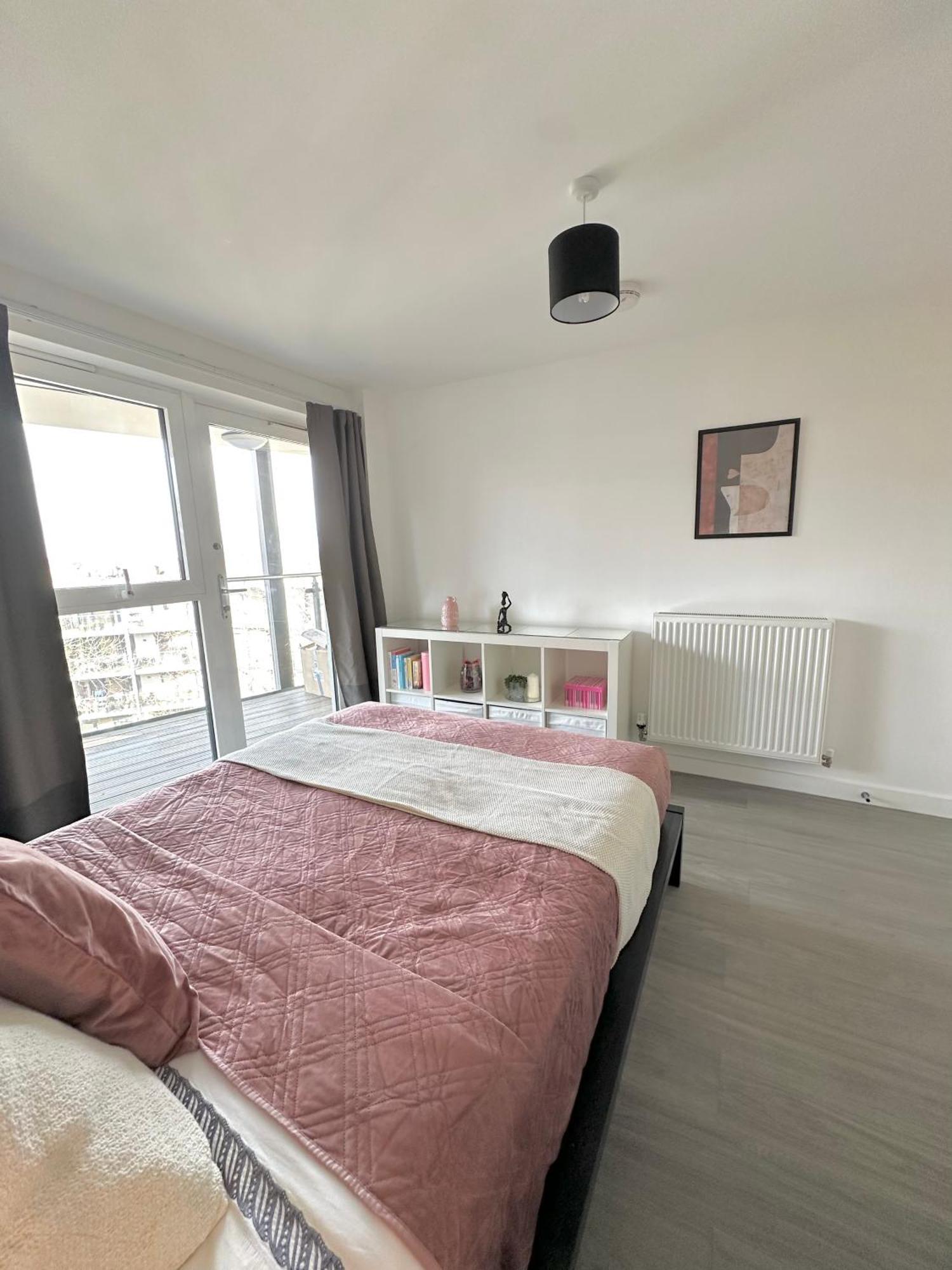 Lovely 2-bed In Appartement Londres