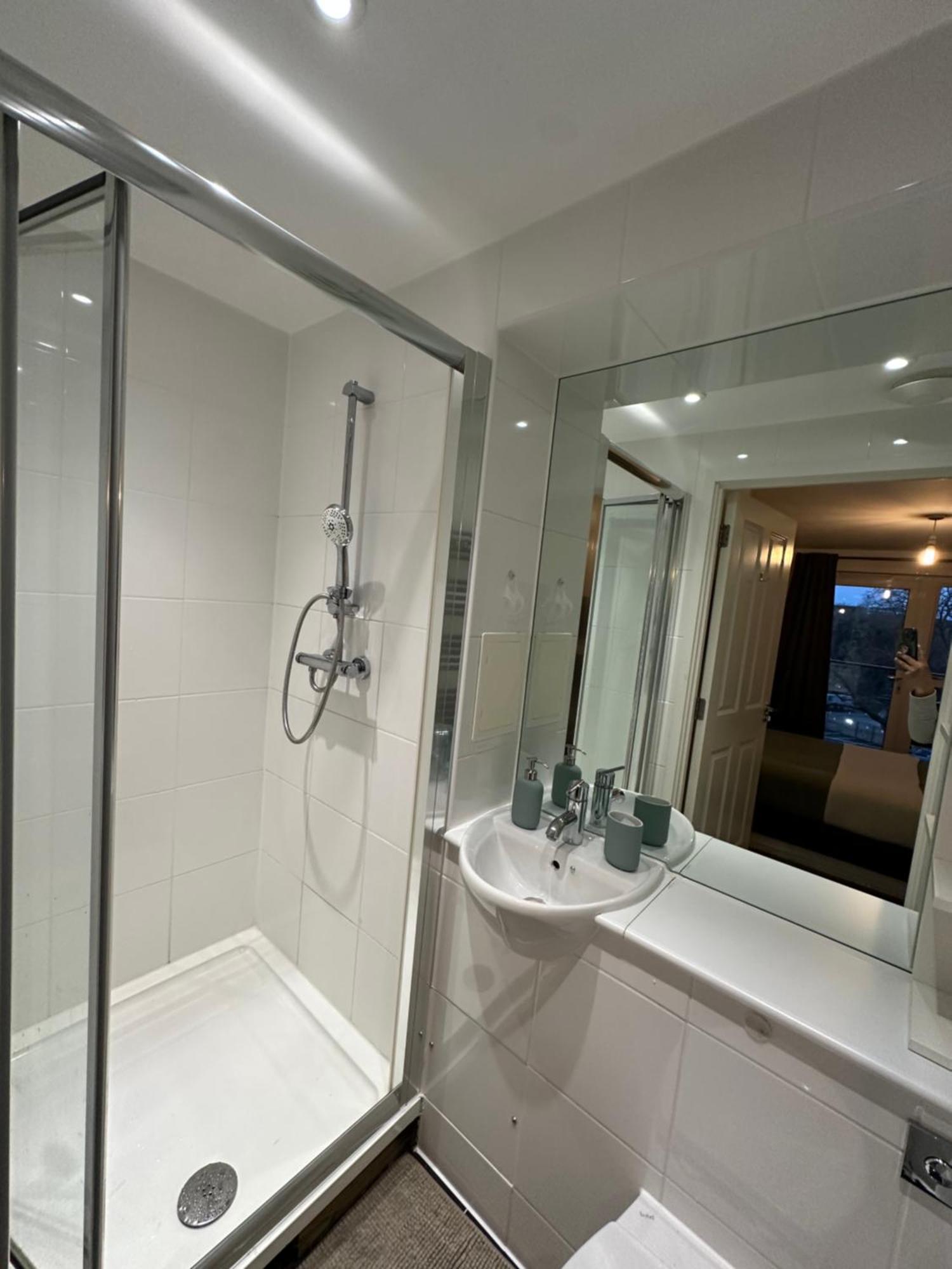 Lovely 2-bed In * Londres
