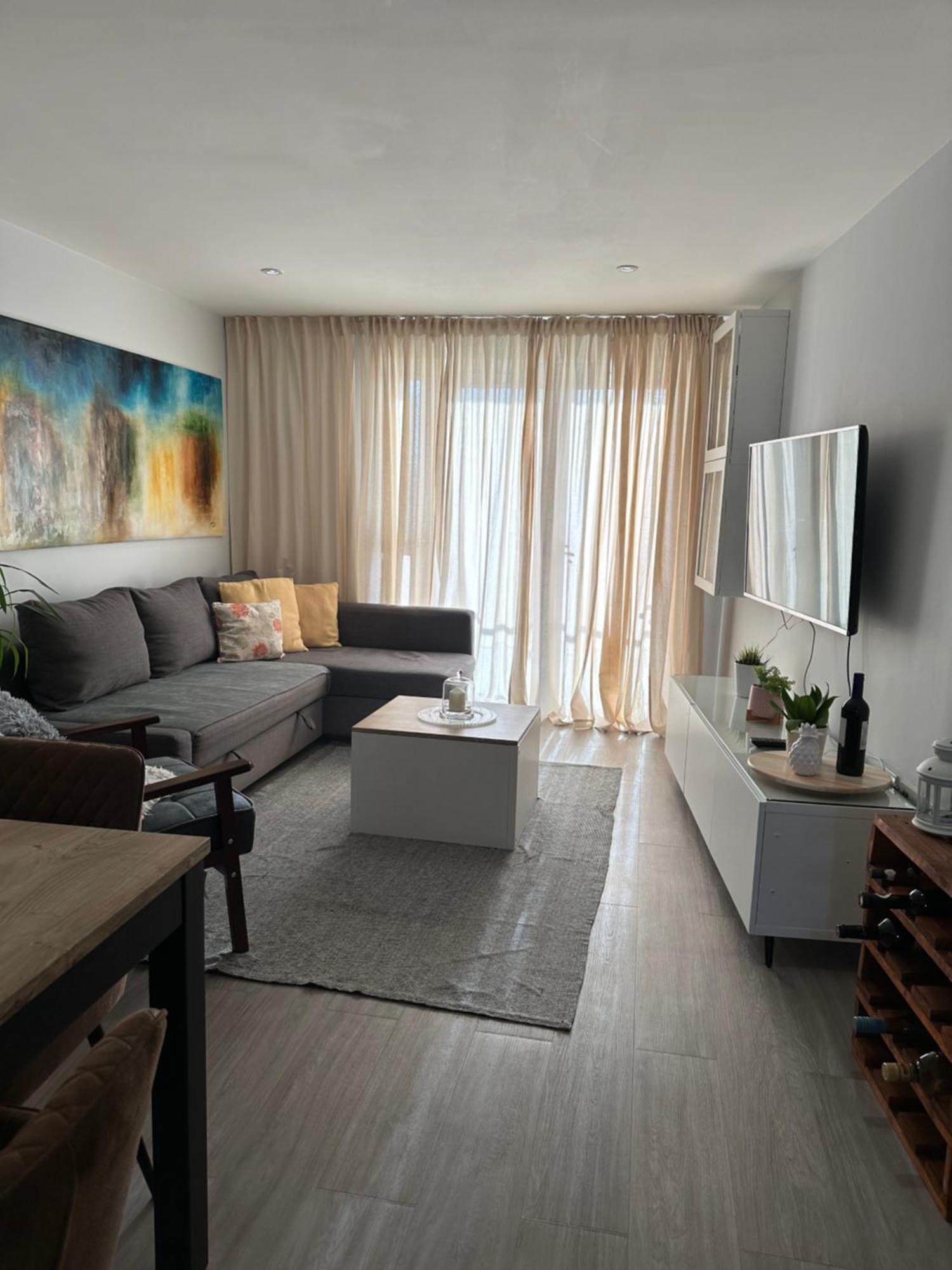 Lovely 2-bed In Appartement Londres