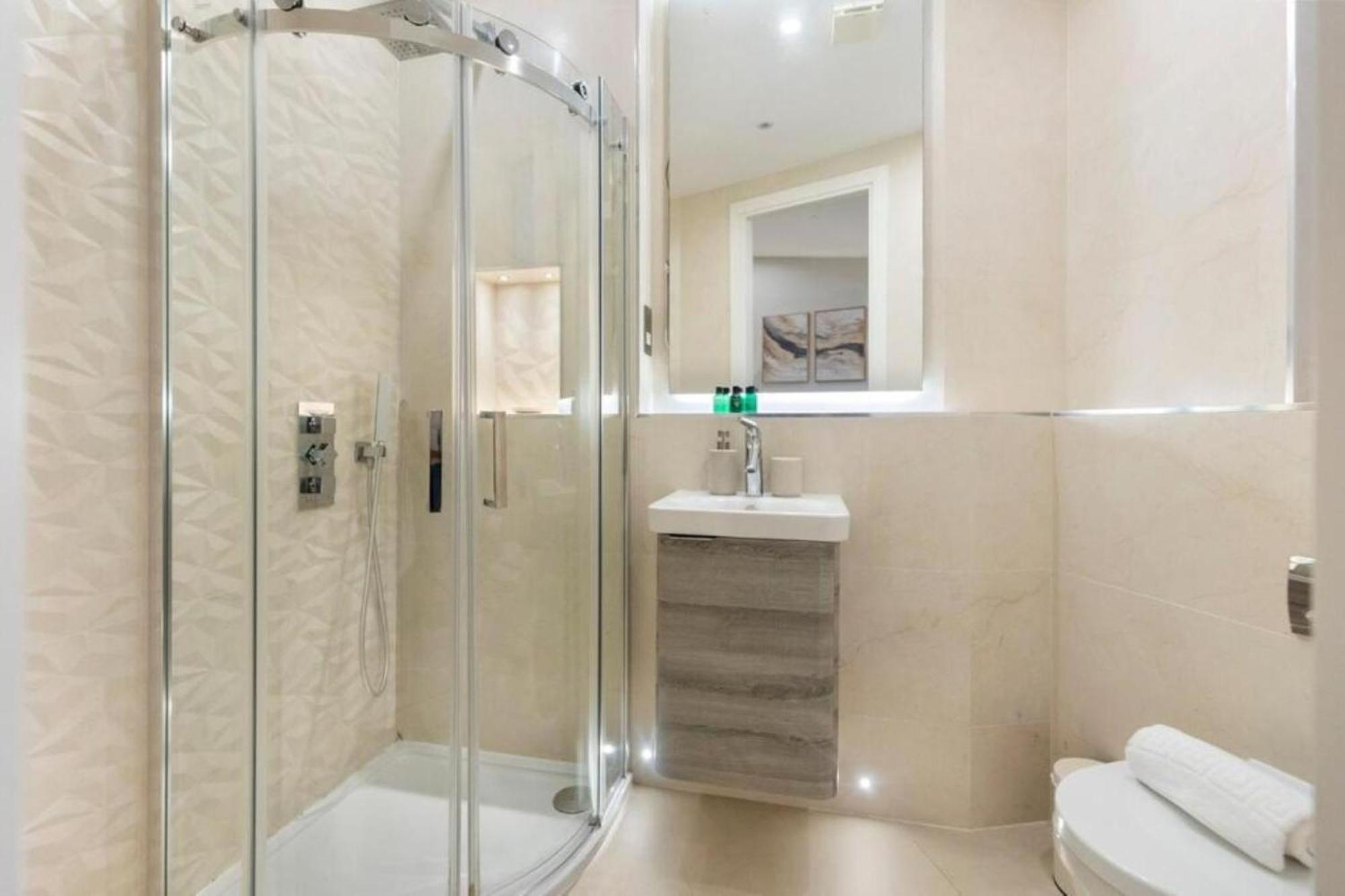 Appartement Modern Simplicity, Minimalist 2br Flat In Londres