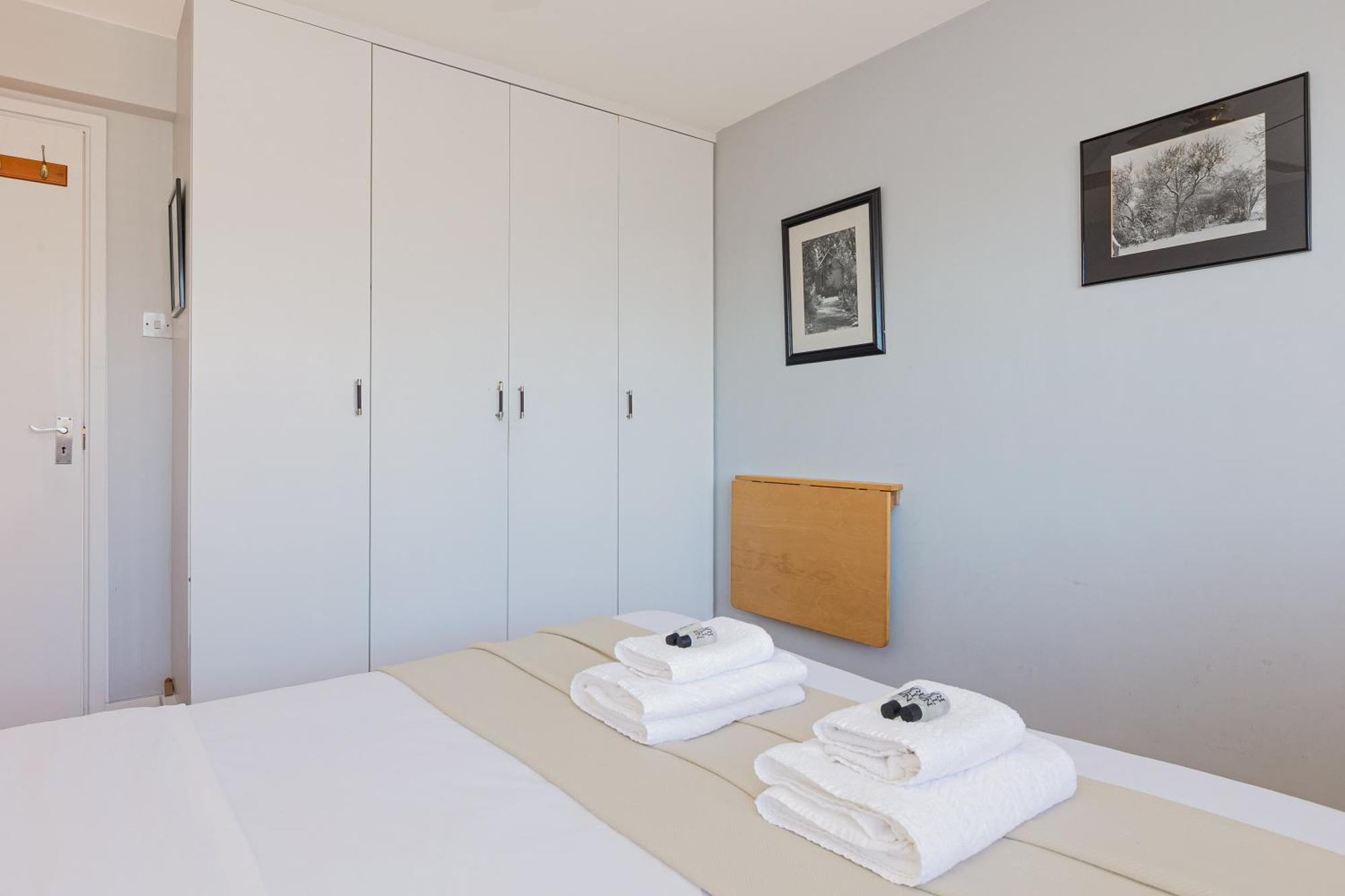 Covent Garden 1br Flat With Balcony Appartement *