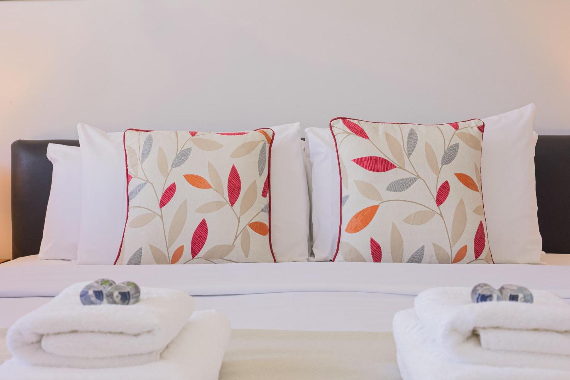 Covent Garden 1br Flat With Balcony Londres