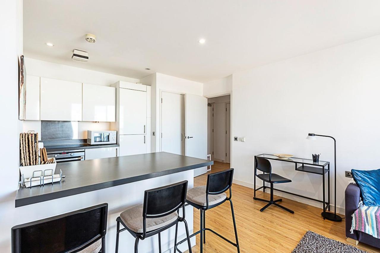 Bright Camden Retreat With Balcony Appartement *