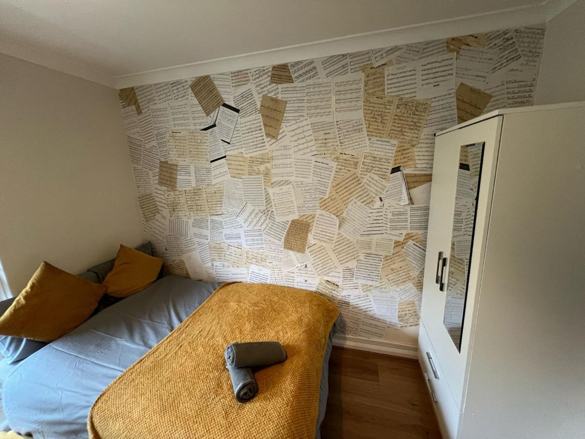 Euston In Guest house London