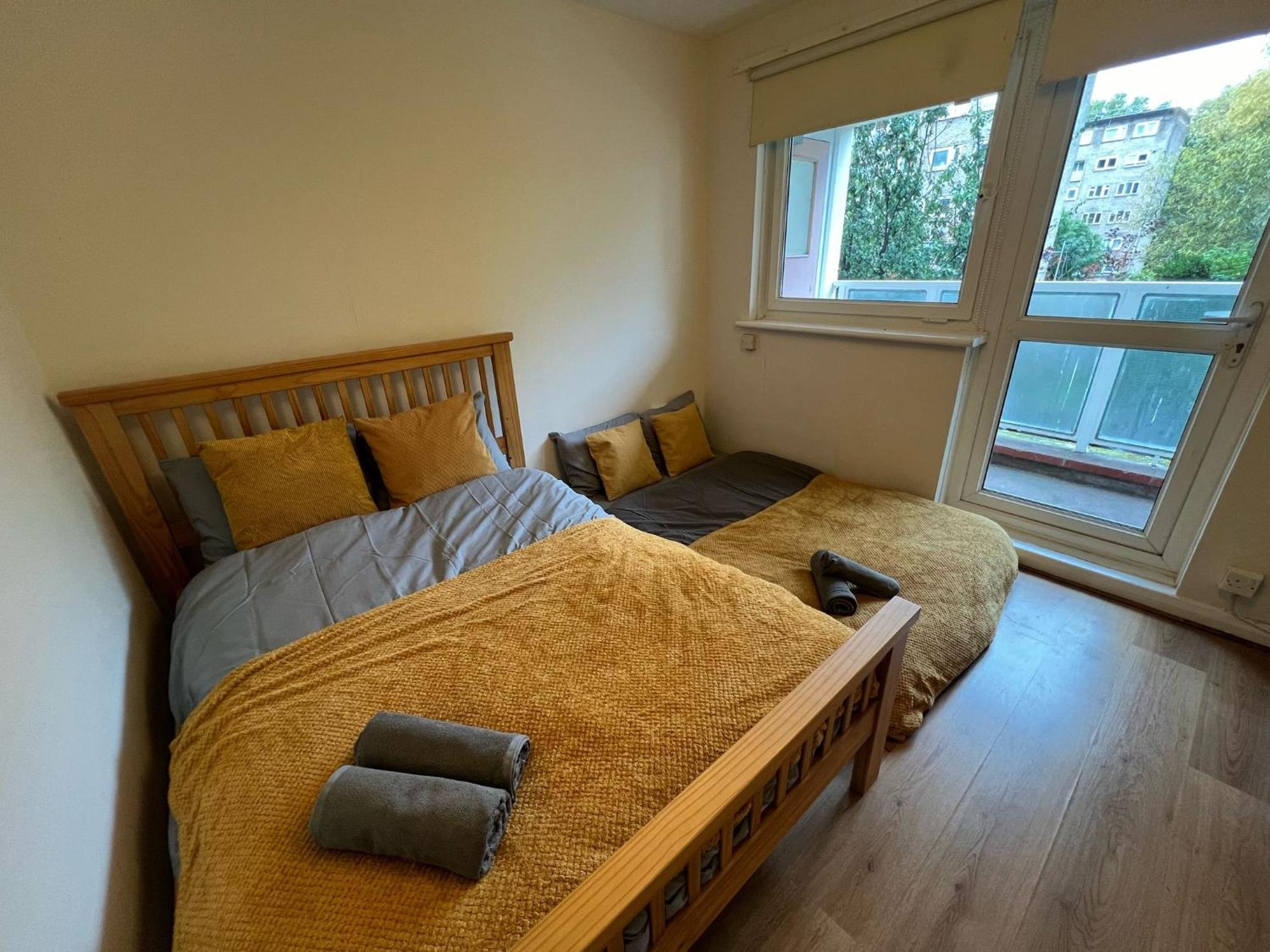 Euston In Guest house *