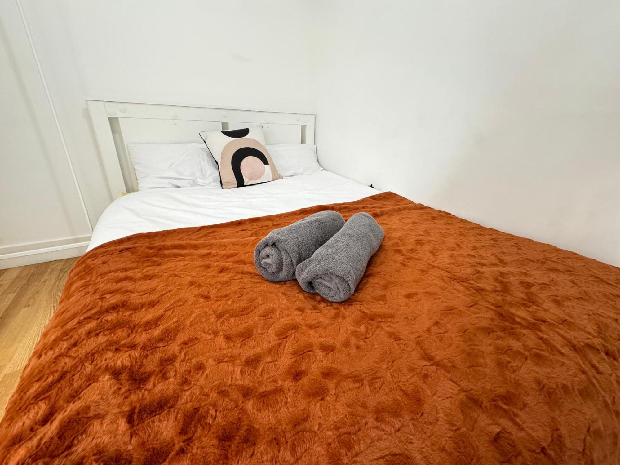 Wembley Stadium Rooms, 12mins Hospedagem domiciliar