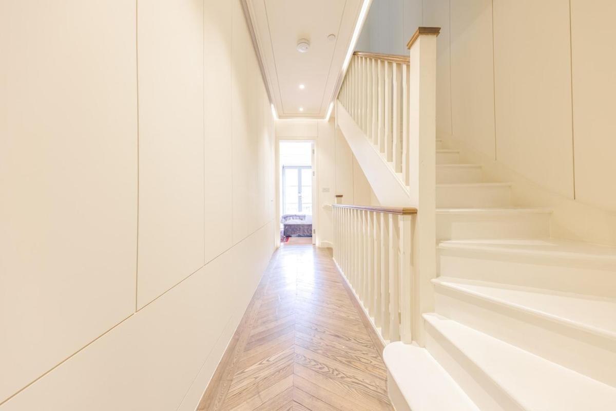 Hébergement de vacances Entire Primrose Hill Townhouse - Modern Oasis #1 Londres
