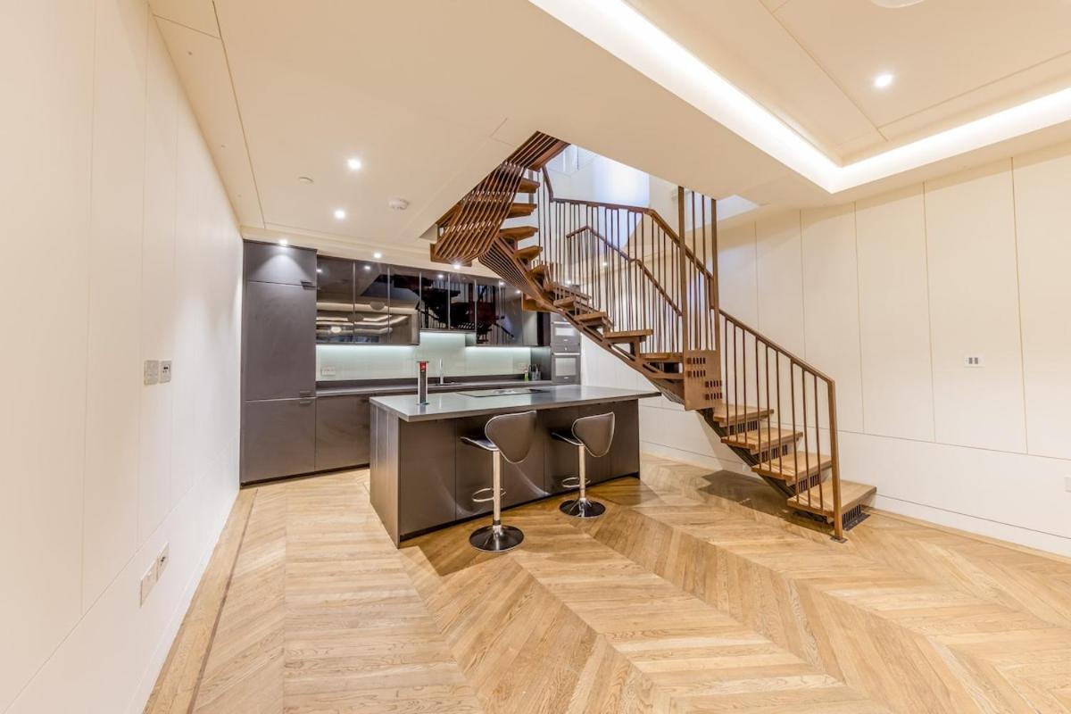 Entire Primrose Hill Townhouse - Modern Oasis #1 Hébergement de vacances