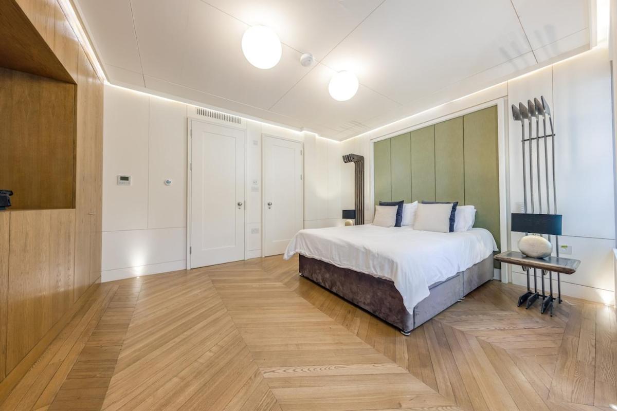 Entire Primrose Hill Townhouse - Modern Oasis #1 Hébergement de vacances *