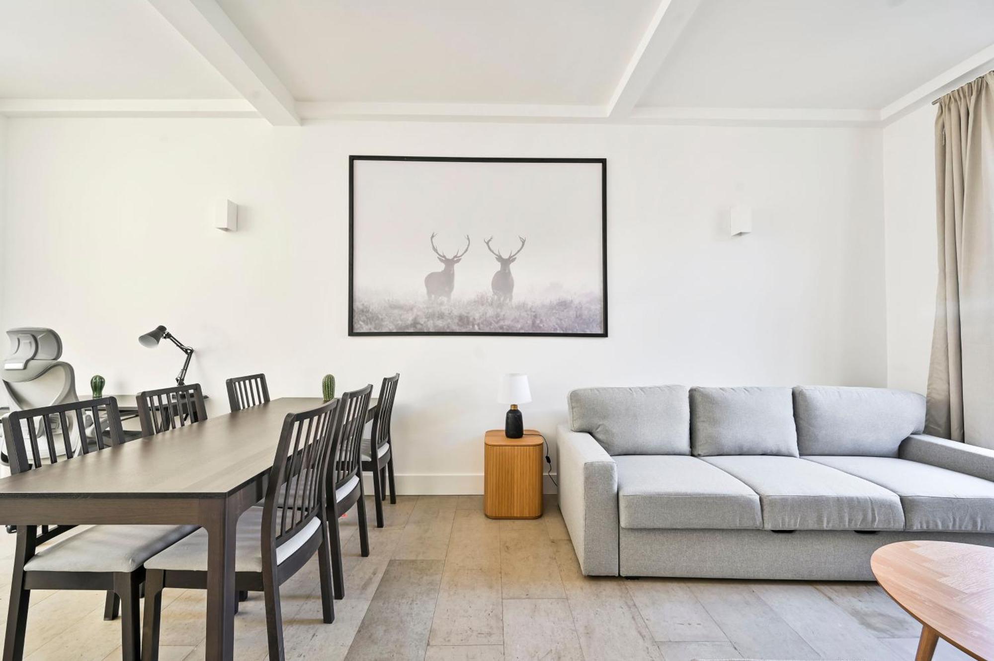 Farringdon Comfortable 2 Bed * Londres